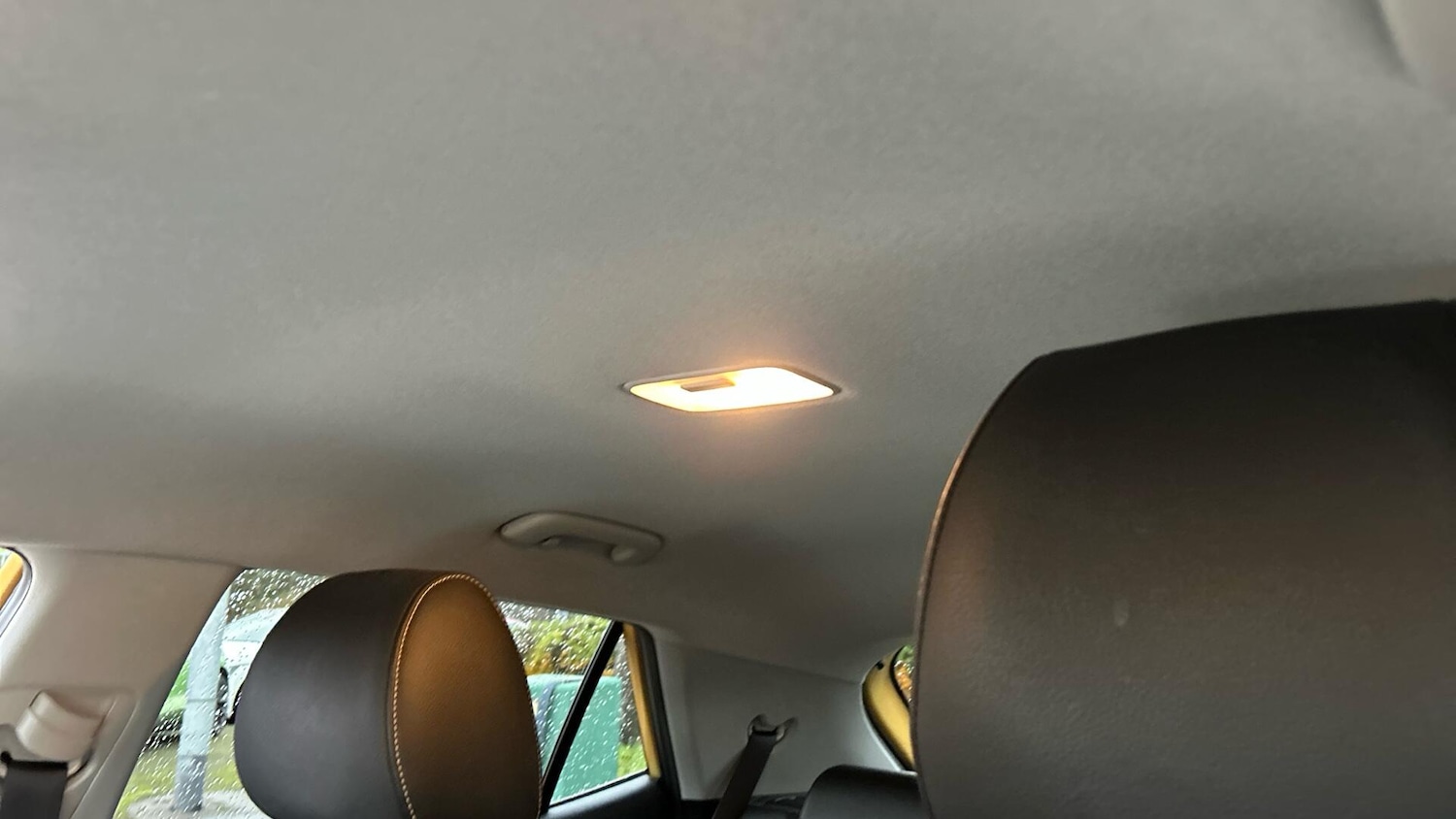 Used Kia Stonic 2024 for sale - 77040334: Photo 14