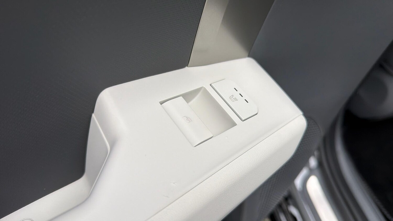 Used Kia EV3 2026 for sale - 77705107: Photo 37