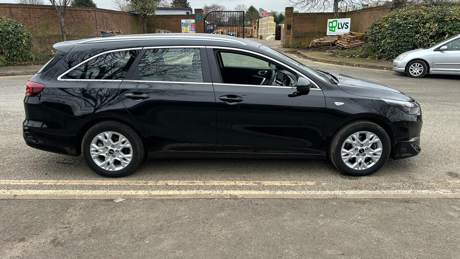 Used Kia Ceed for sale - 77825165: Photo 28