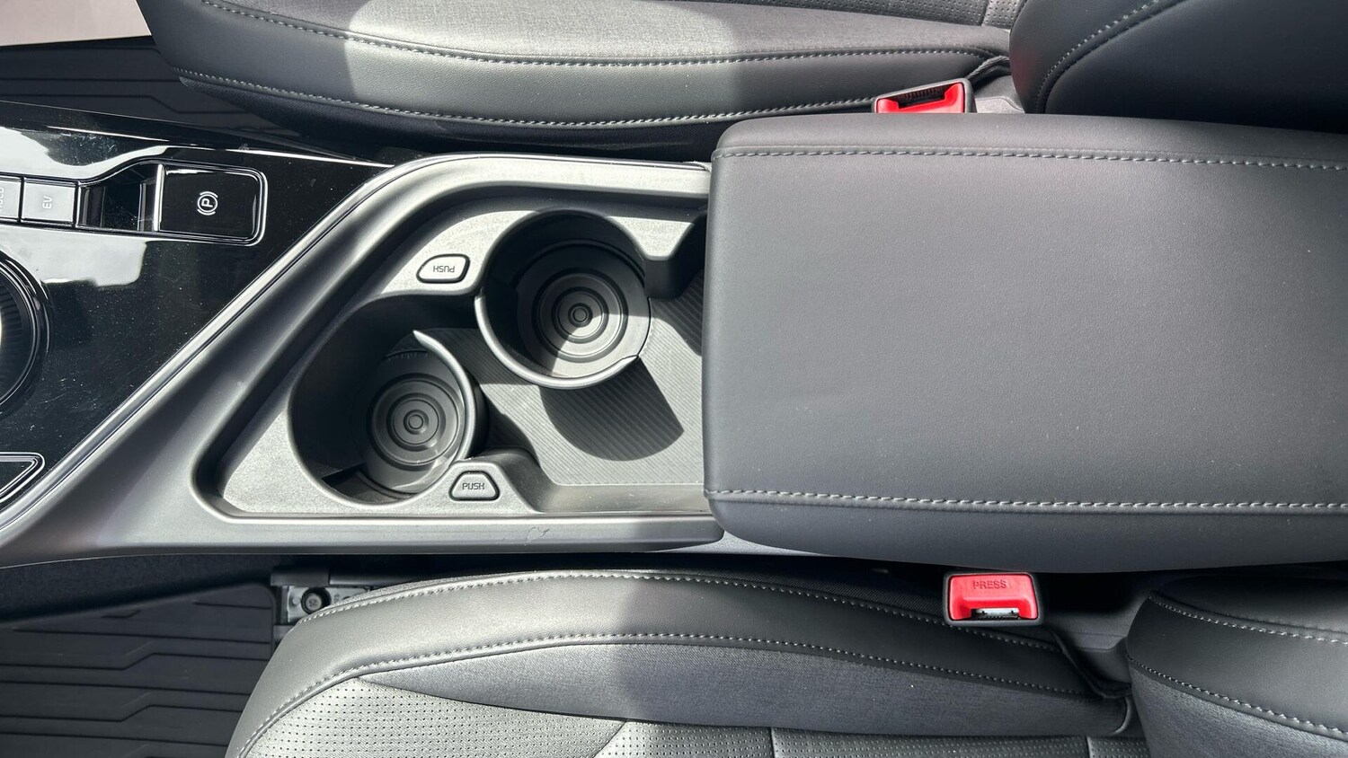 Used Kia Niro for sale - 77670665: Photo 19