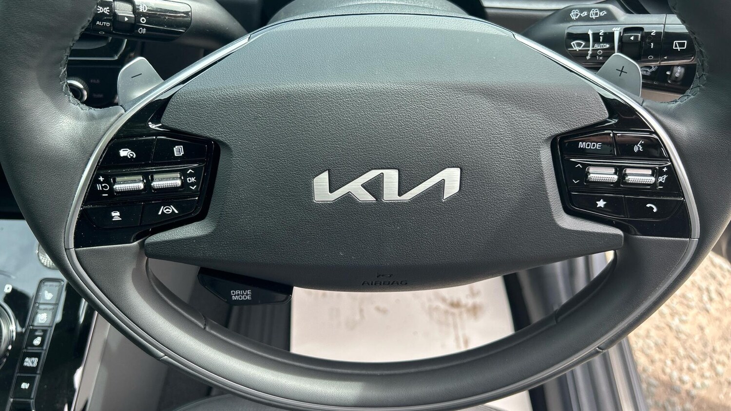 Used Kia Niro for sale - 77670665: Photo 28