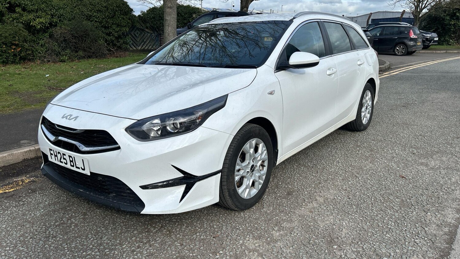 Used Kia Ceed for sale - 77925957: Photo 31