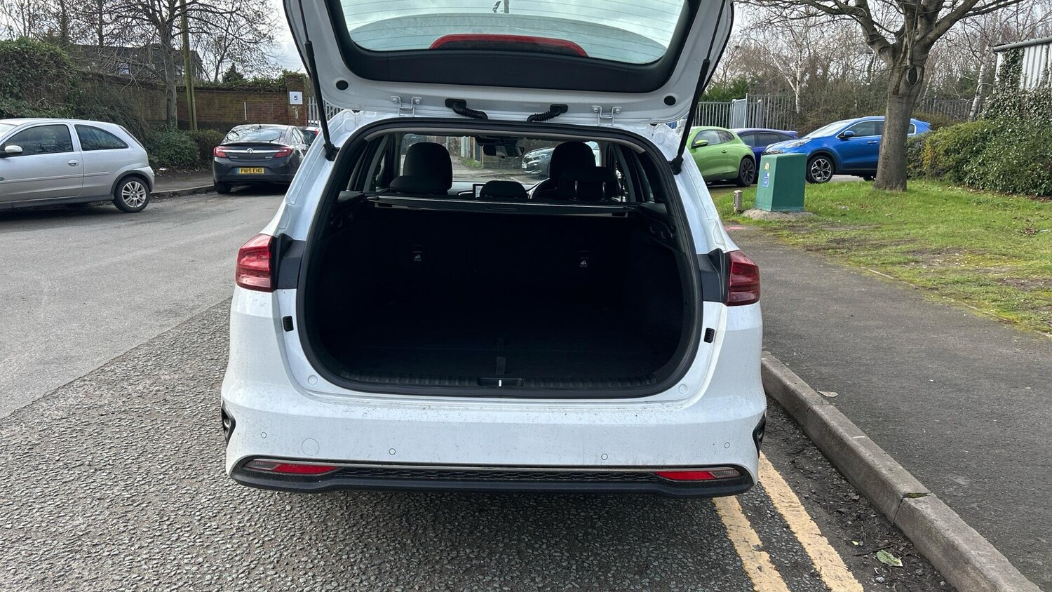 Used Kia Ceed for sale - 77925957: Photo 8