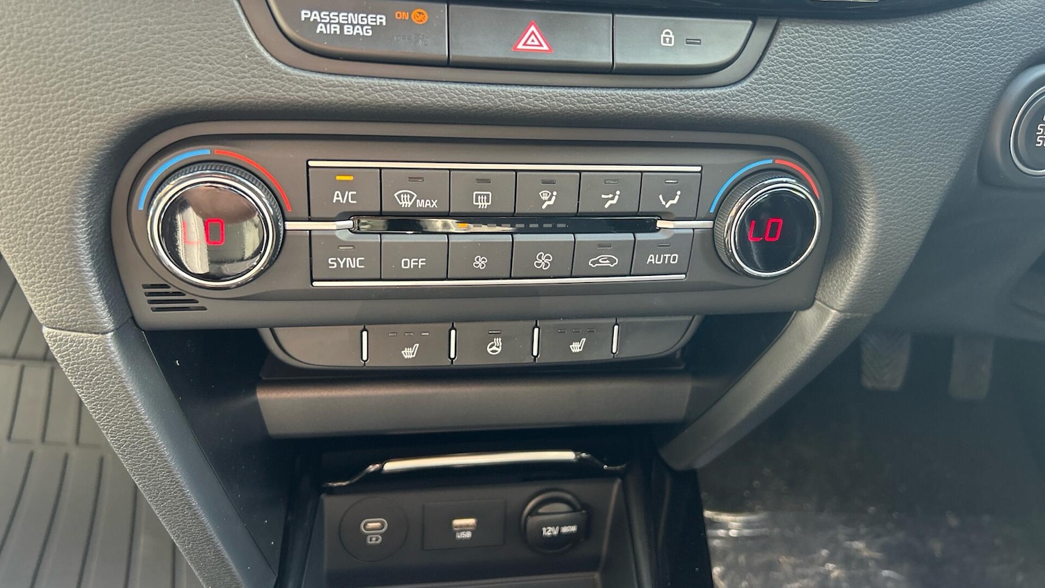 Used Kia XCeed 2025 for sale - 76584601: Photo 18