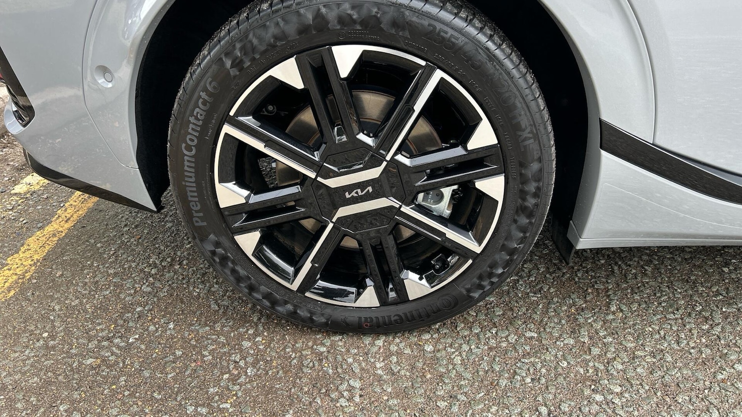 Used Kia EV6 2025 for sale - 76378087: Photo 41