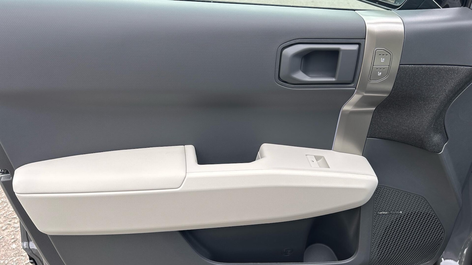 Used Kia EV3 2025 for sale - 77016444: Photo 15