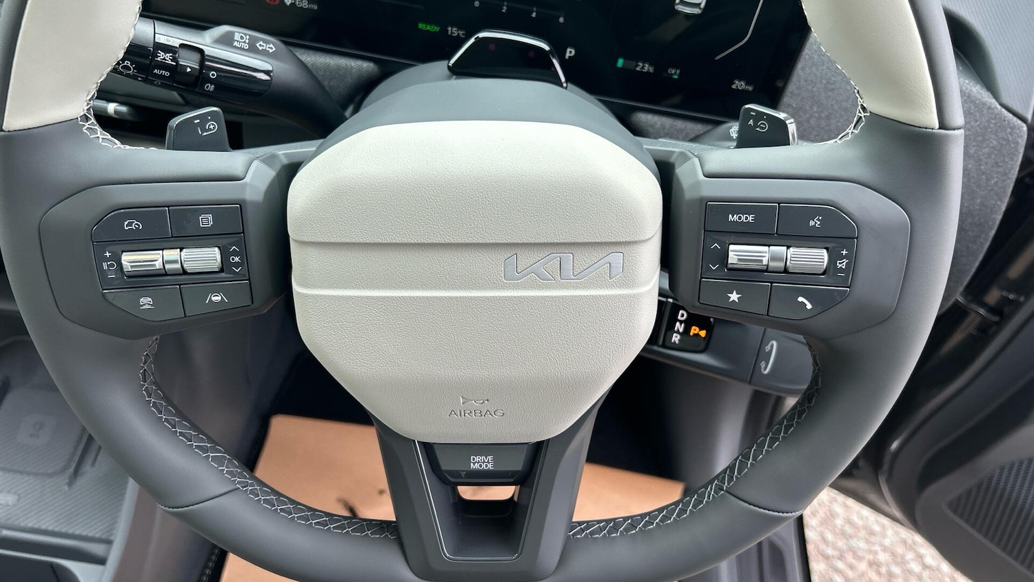 Used Kia EV3 2025 for sale - 77016444: Photo 32