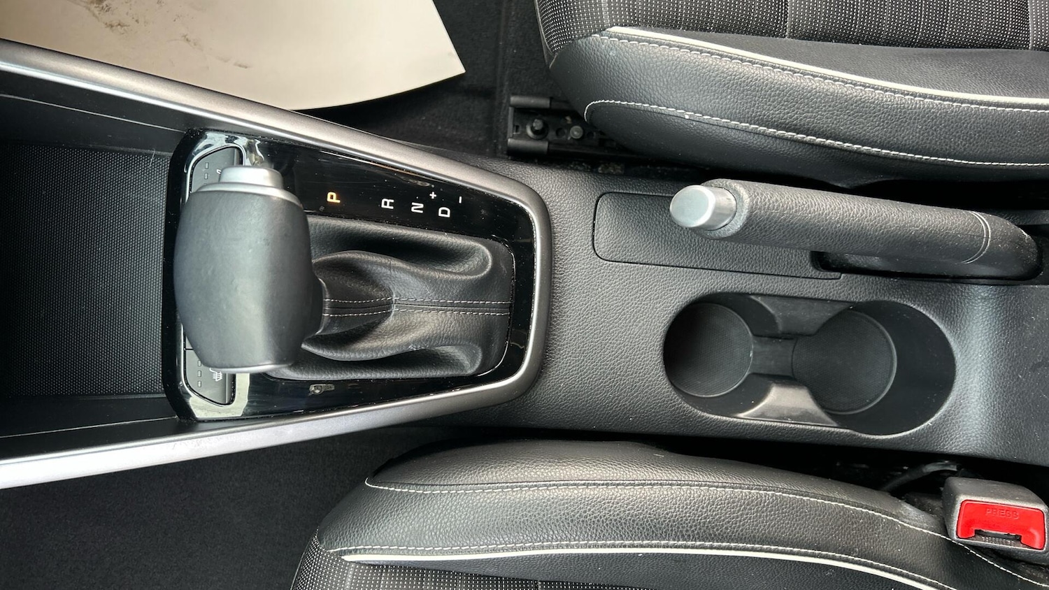 Used Kia Stonic 2023 for sale - 76633553: Photo 19