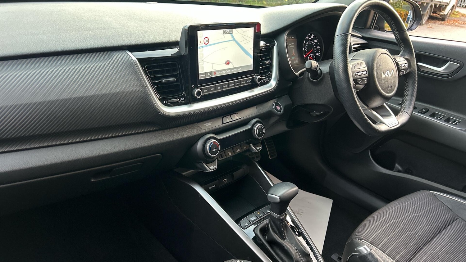 Used Kia Stonic 2023 for sale - 76633553: Photo 4