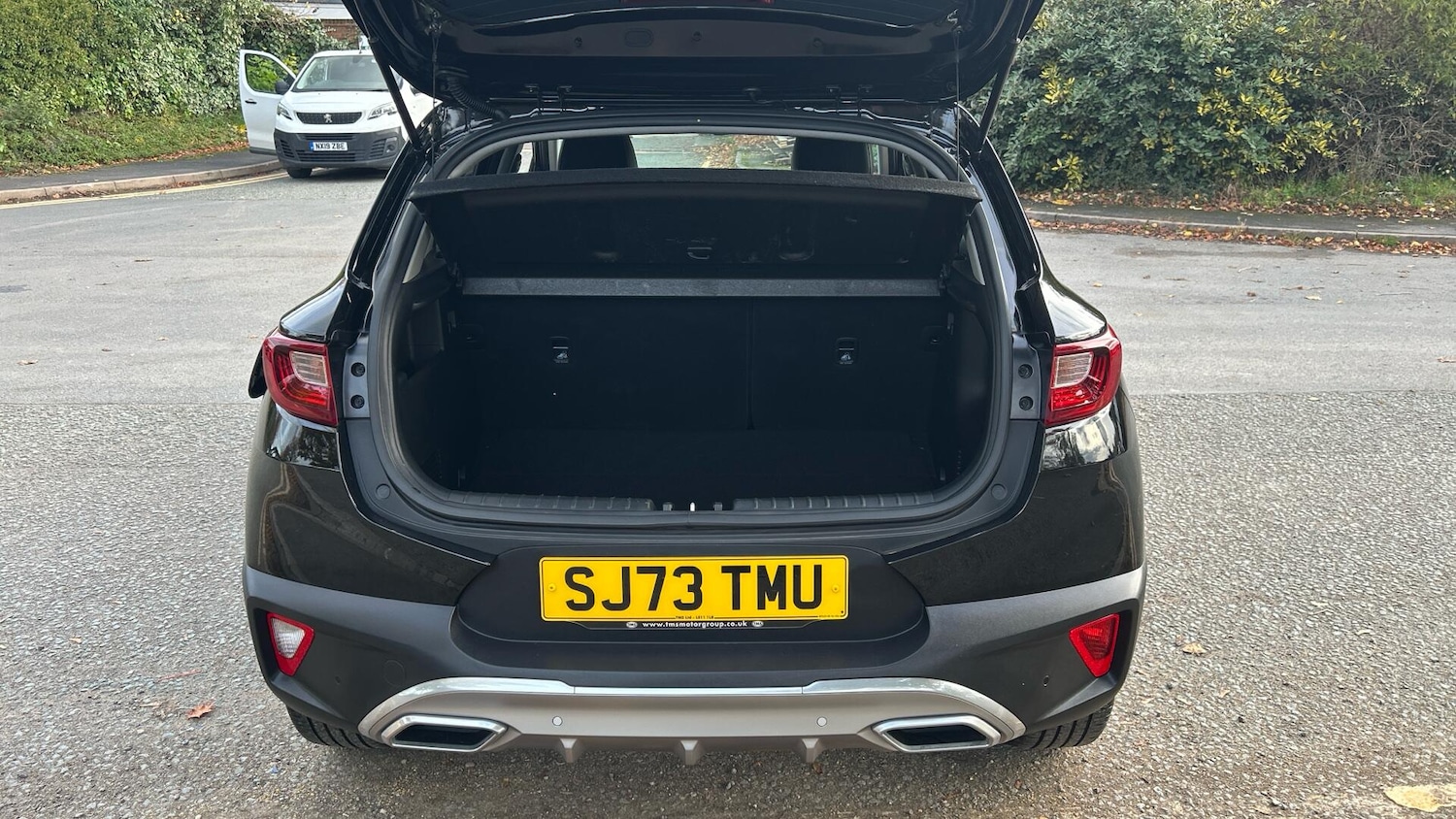 Used Kia Stonic 2023 for sale - 76633553: Photo 9