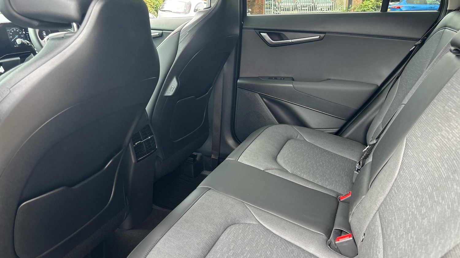 Used Kia Niro 2025 for sale - 76336541: Photo 12