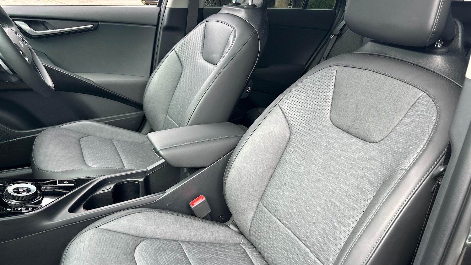 Used Kia Niro 2025 for sale - 76336541: Photo 16