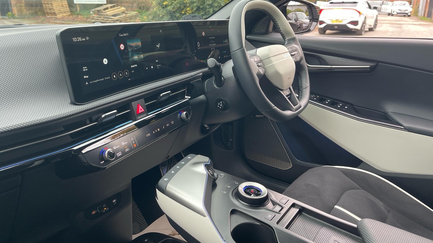 Used Kia EV6 2025 for sale - 76633173: Photo 3