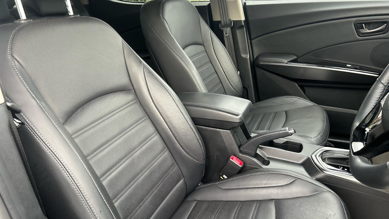 Used Ssangyong Tivoli 2023 for sale - 76992422: Photo 25