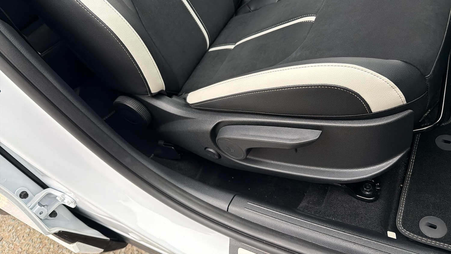 Used Kia Sportage for sale - 77683396: Photo 46