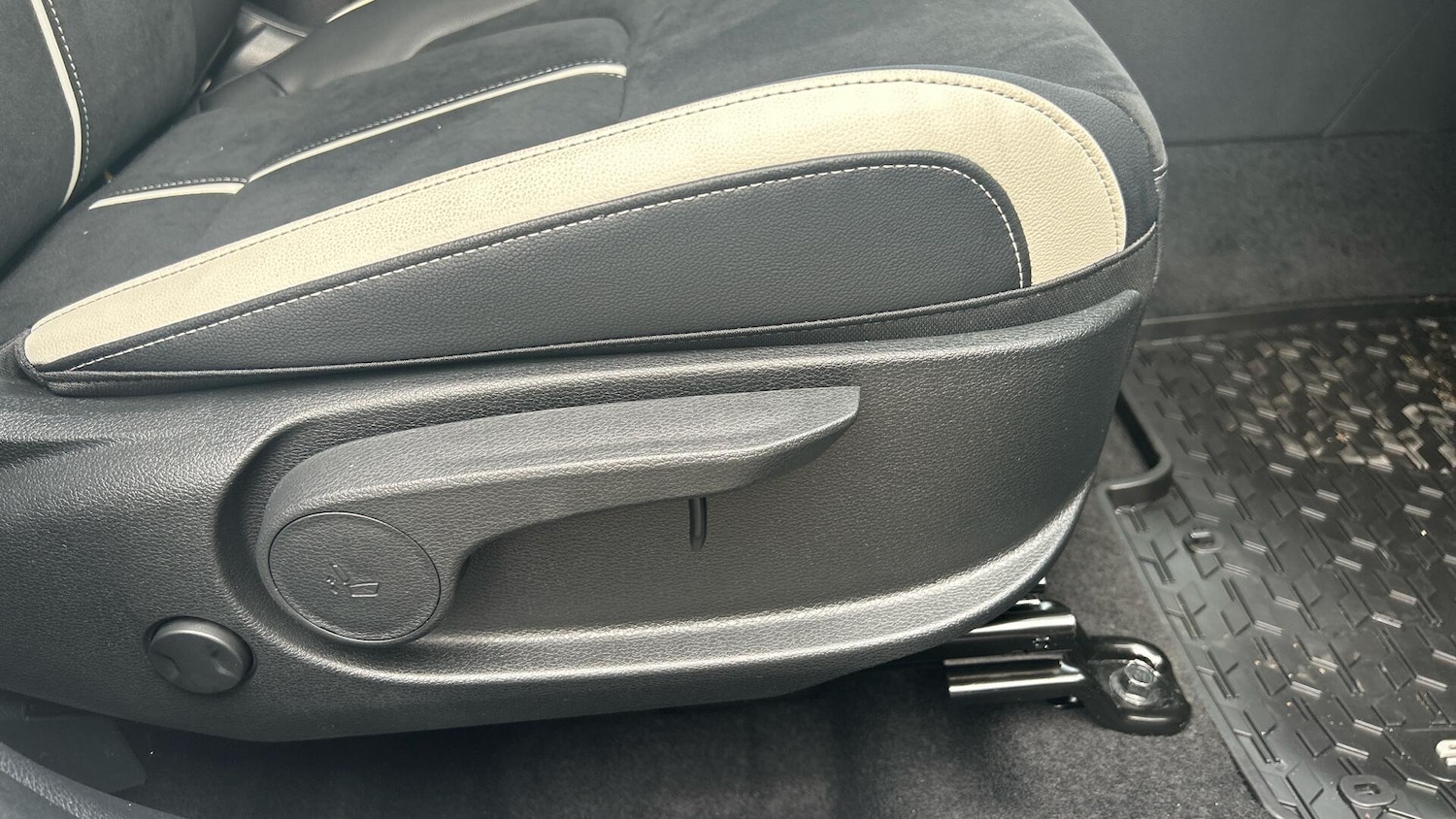 Used Kia Sportage 2025 for sale - 76573596: Photo 28