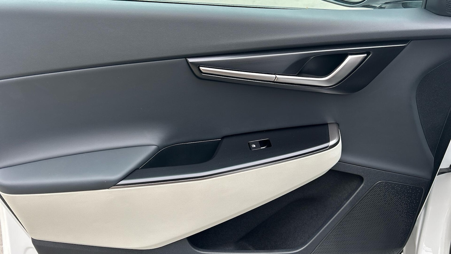 Used Kia EV6 2025 for sale - 76441104: Photo 15