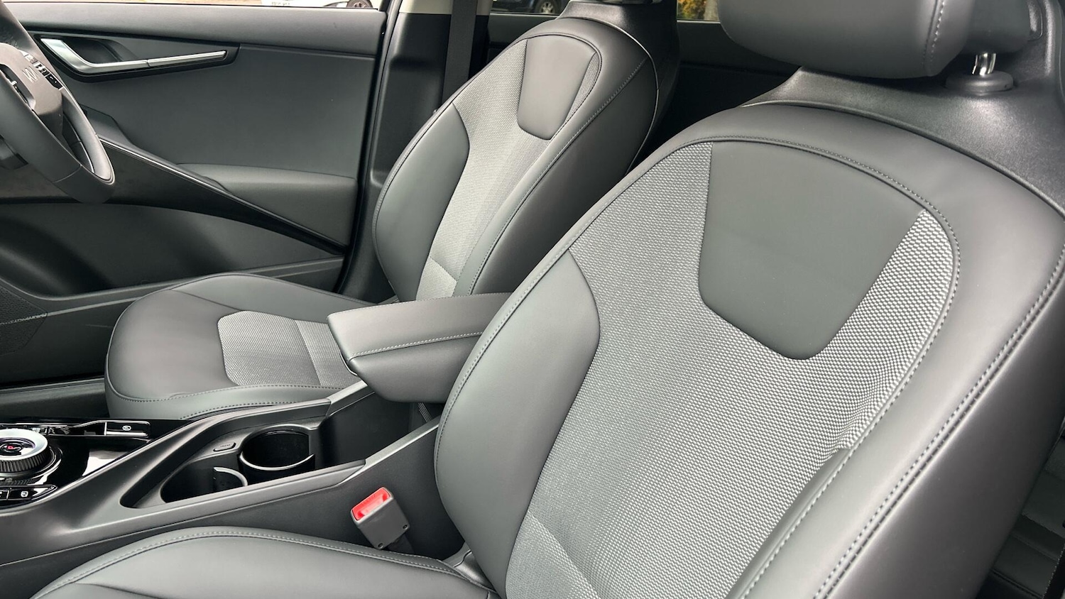 Used Kia Niro 2025 for sale - 76337439: Photo 16