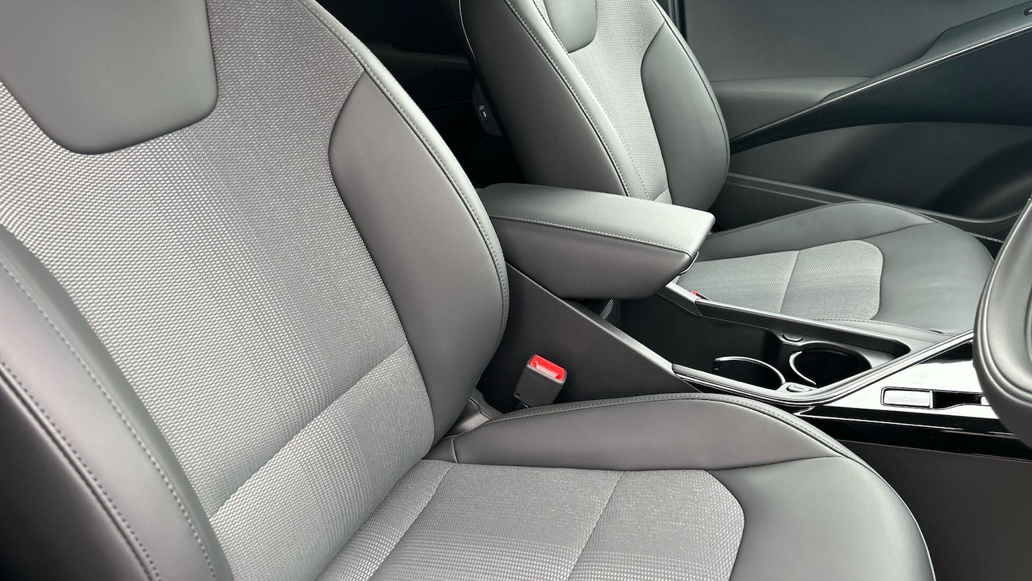 Used Kia Niro 2025 for sale - 76337439: Photo 25