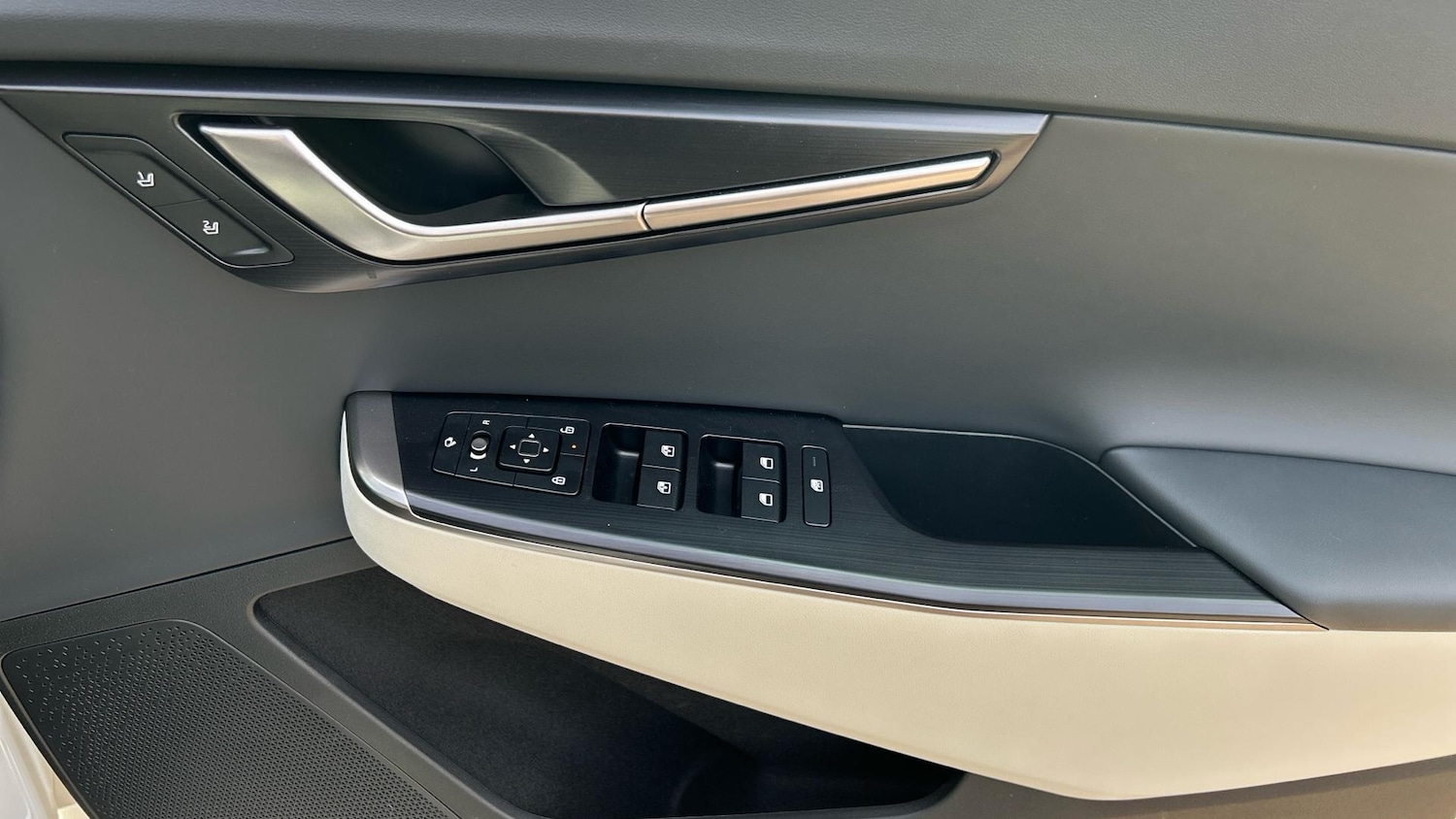 Used Kia EV6 2025 for sale - 76633120: Photo 22