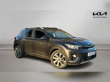 Used Kia Stonic 2018 for sale - 76585431: Photo