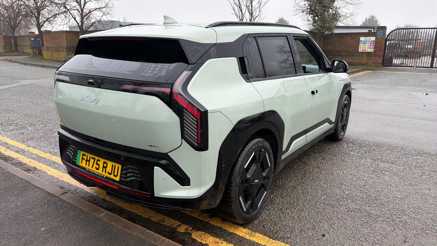 Used Kia EV3 2026 for sale - 77705360: Photo 15