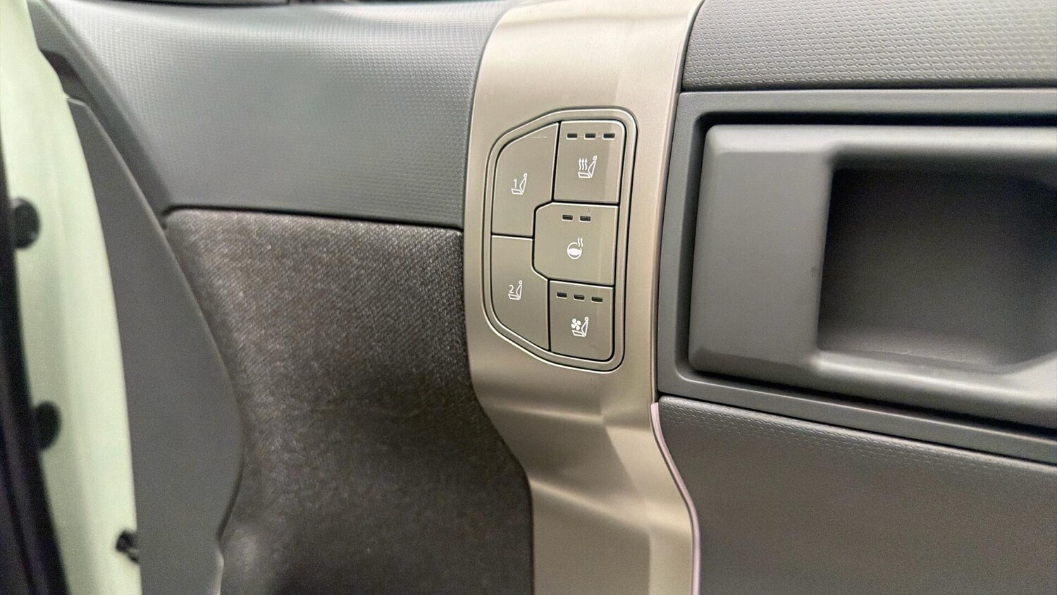 Used Kia EV3 2026 for sale - 77705360: Photo 50