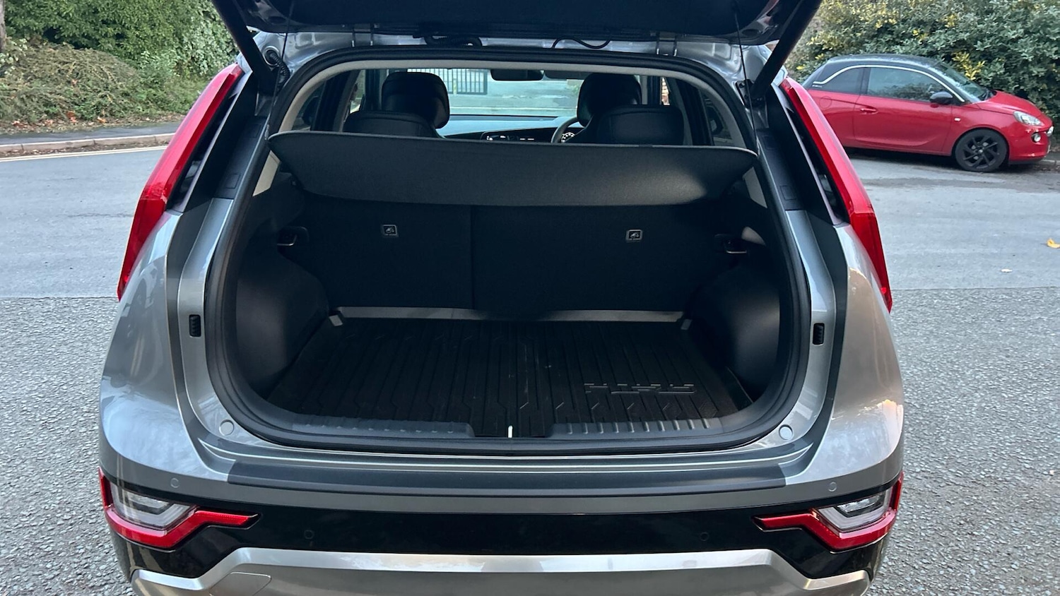 Used Kia Niro 2025 for sale - 76573093: Photo 8