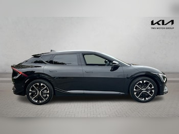 Used Kia EV6 2025 for sale - 77016442: Photo