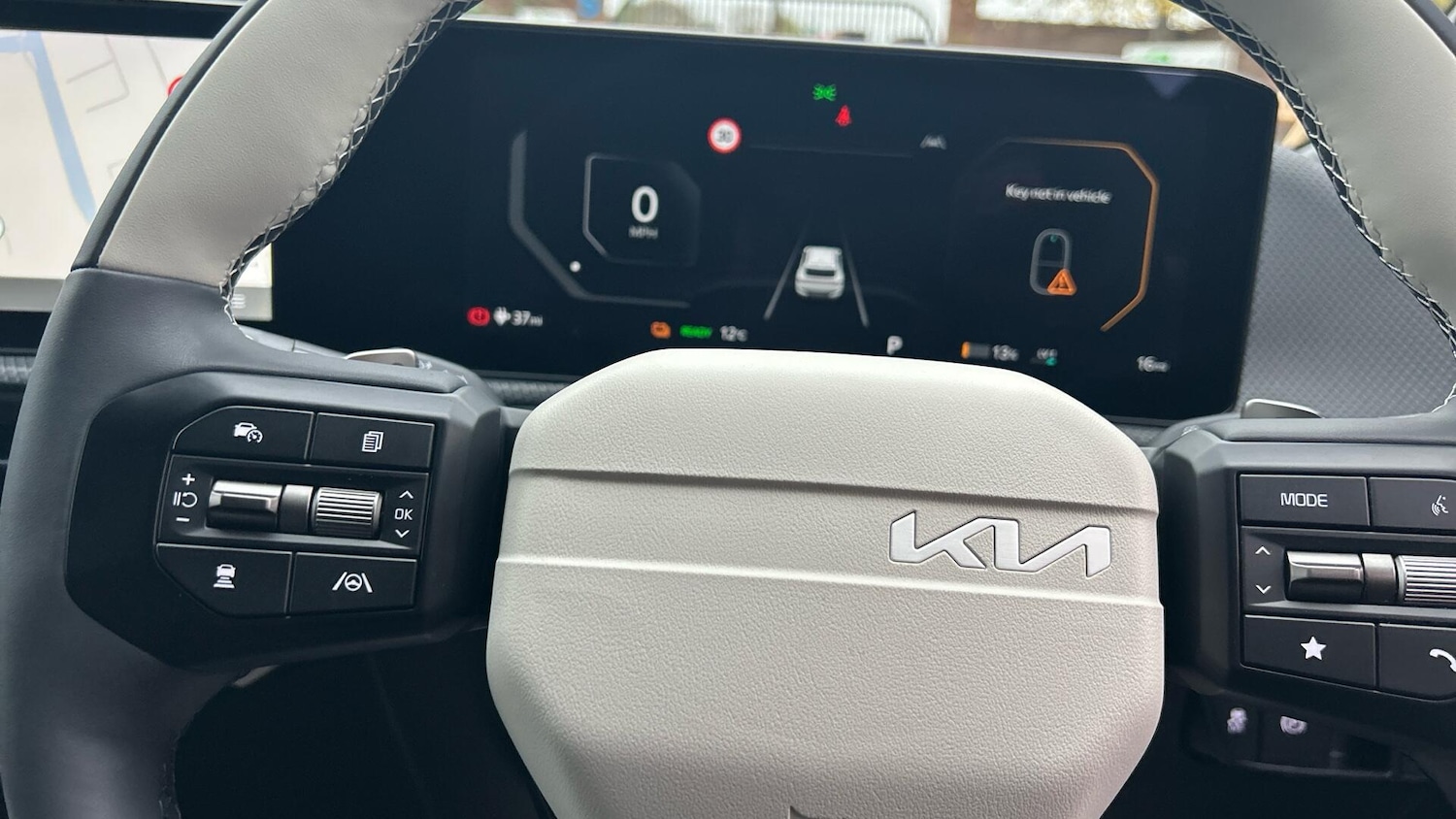 Used Kia EV6 2025 for sale - 77016442: Photo 7