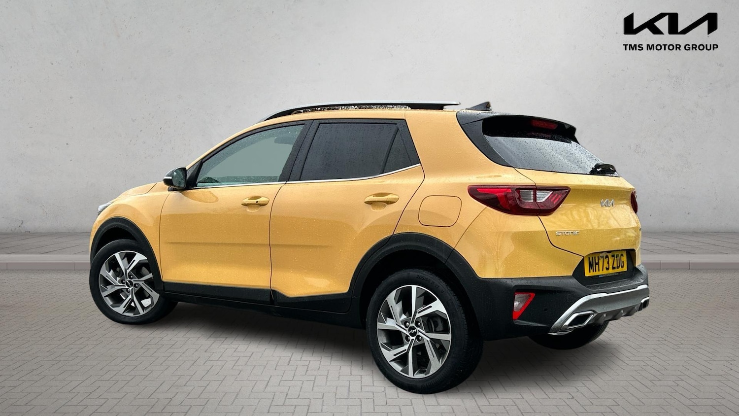 Used Kia Stonic 2024 for sale - 77671610: Photo 2