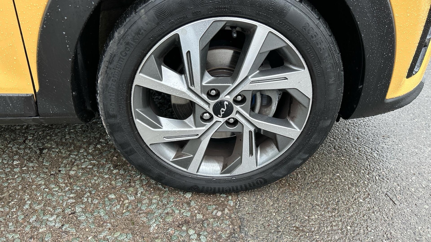 Used Kia Stonic 2024 for sale - 77671610: Photo 39