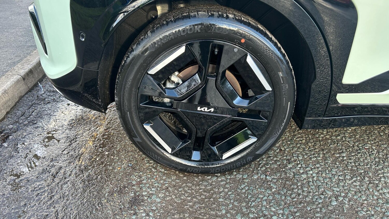 Used Kia EV3 for sale - 77671674: Photo 42