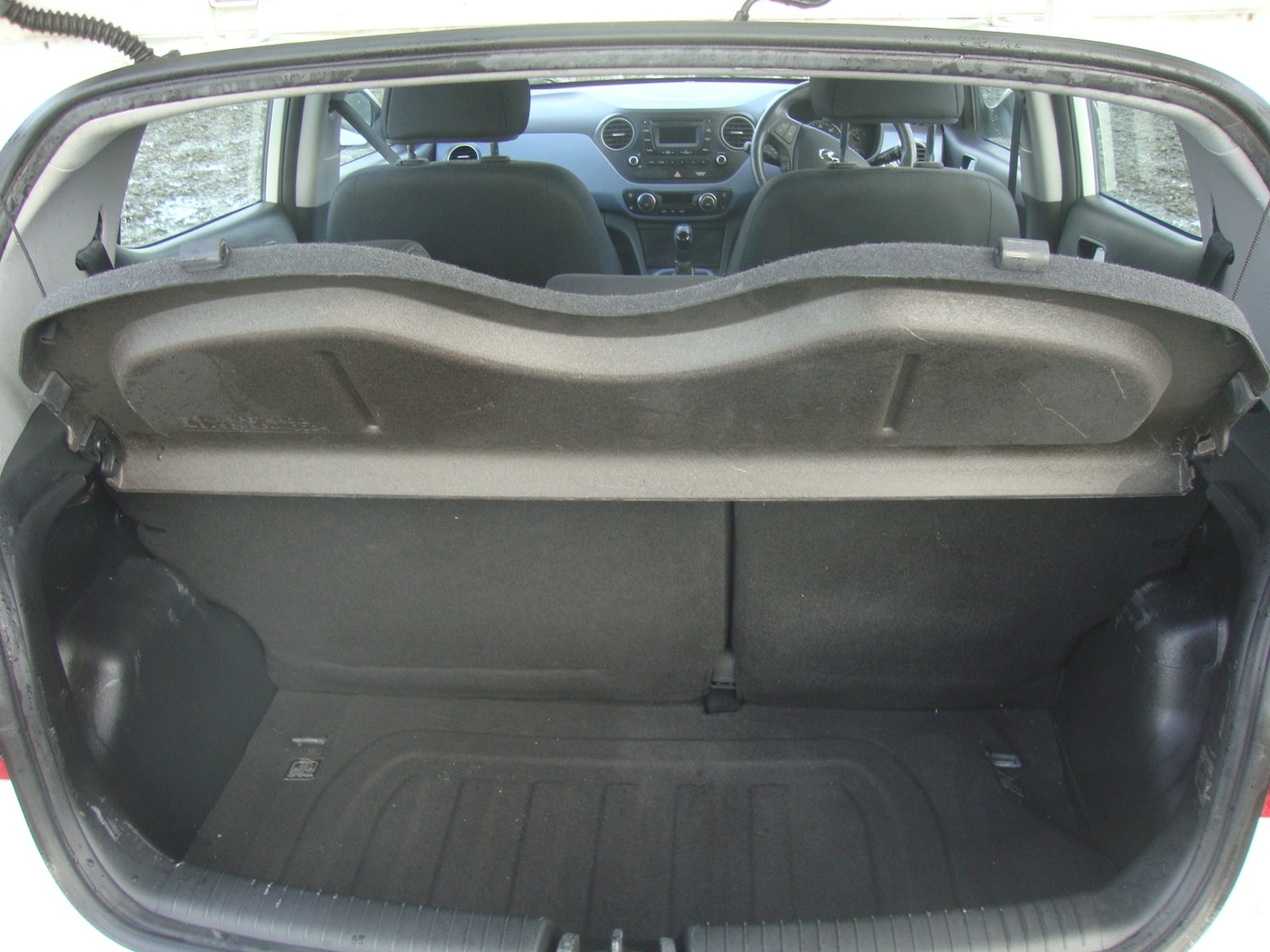 Used Hyundai i10 2015 for sale - 76940517: Photo 10