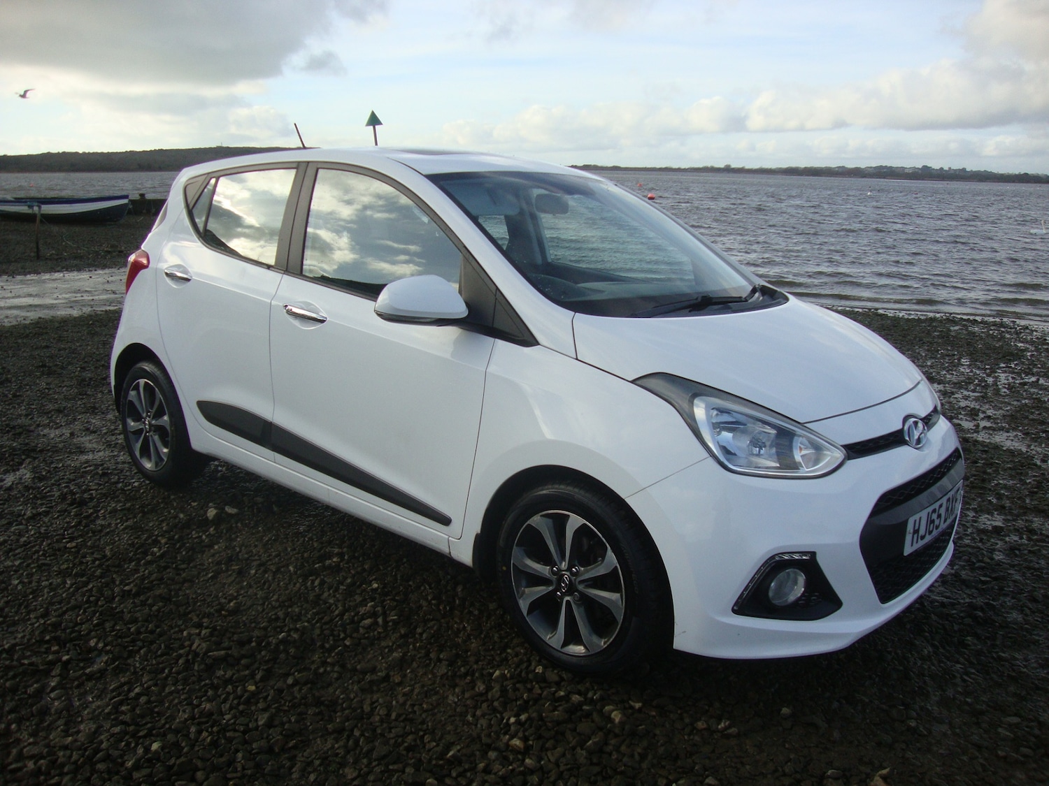 Used Hyundai i10 2015 for sale - 76940517: Photo 6