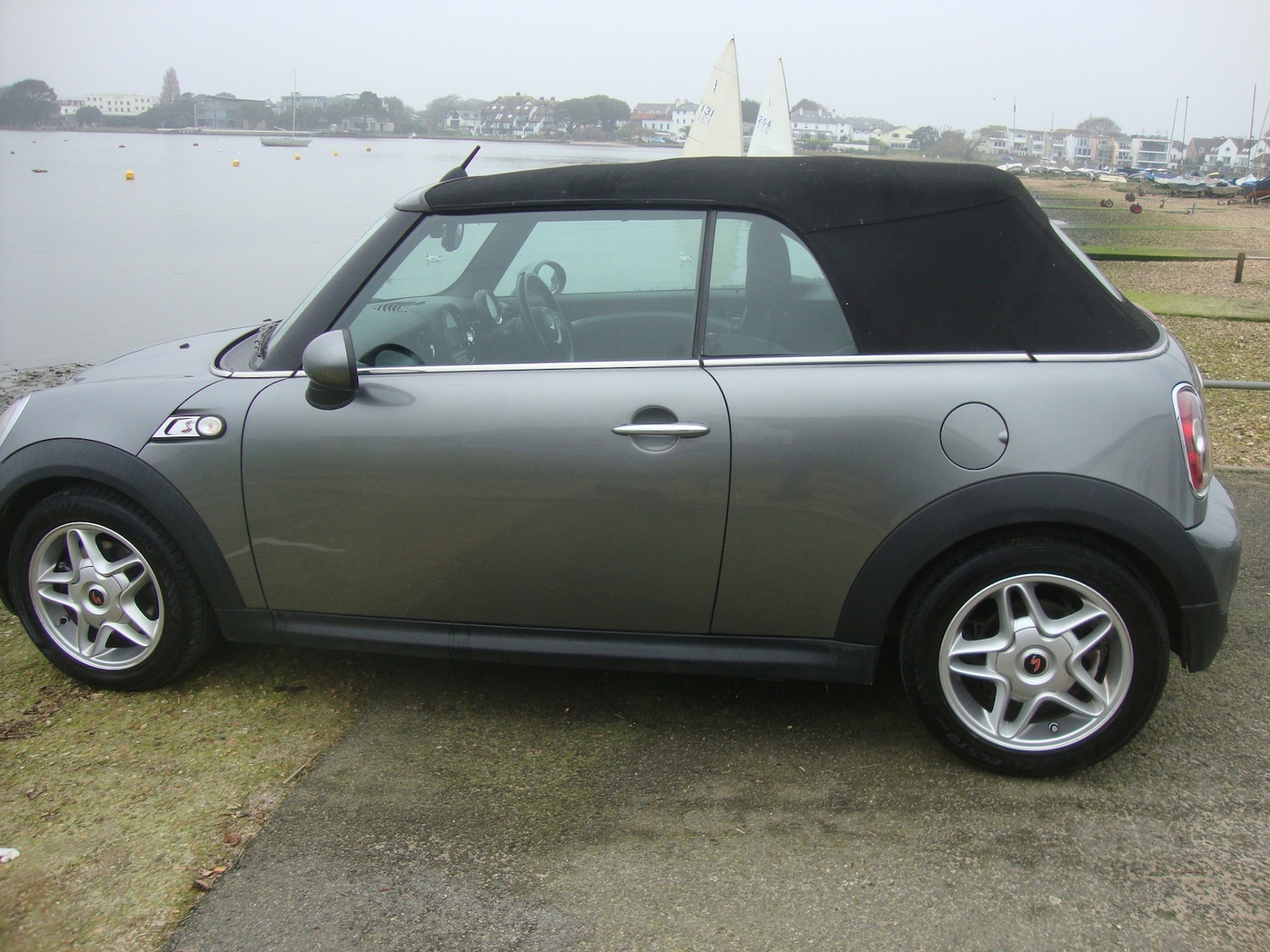 Used MINI Convertible 2009 for sale - 77797289: Photo 7