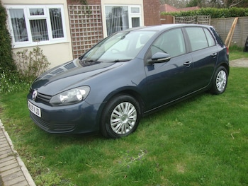 Used Volkswagen Golf 2009 for sale - 77708571: Photo
