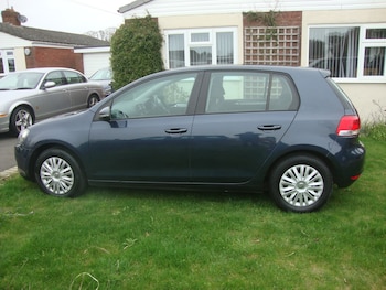 Used Volkswagen Golf 2009 for sale - 77708571: Photo