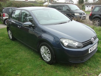 Used Volkswagen Golf 2009 for sale - 77708571: Photo