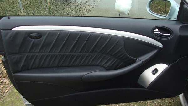 Used Mercedes-Benz CLK 2009 for sale - 73482006: Photo 14