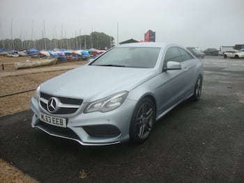 Used Mercedes-Benz E Class 2013 for sale - 79674455: Photo