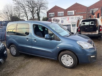 Used Peugeot Partner Tepee 2016 for sale - 79830824: Photo