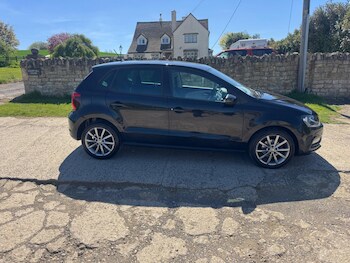 Used Volkswagen Polo 2015 for sale - 78245236: Photo