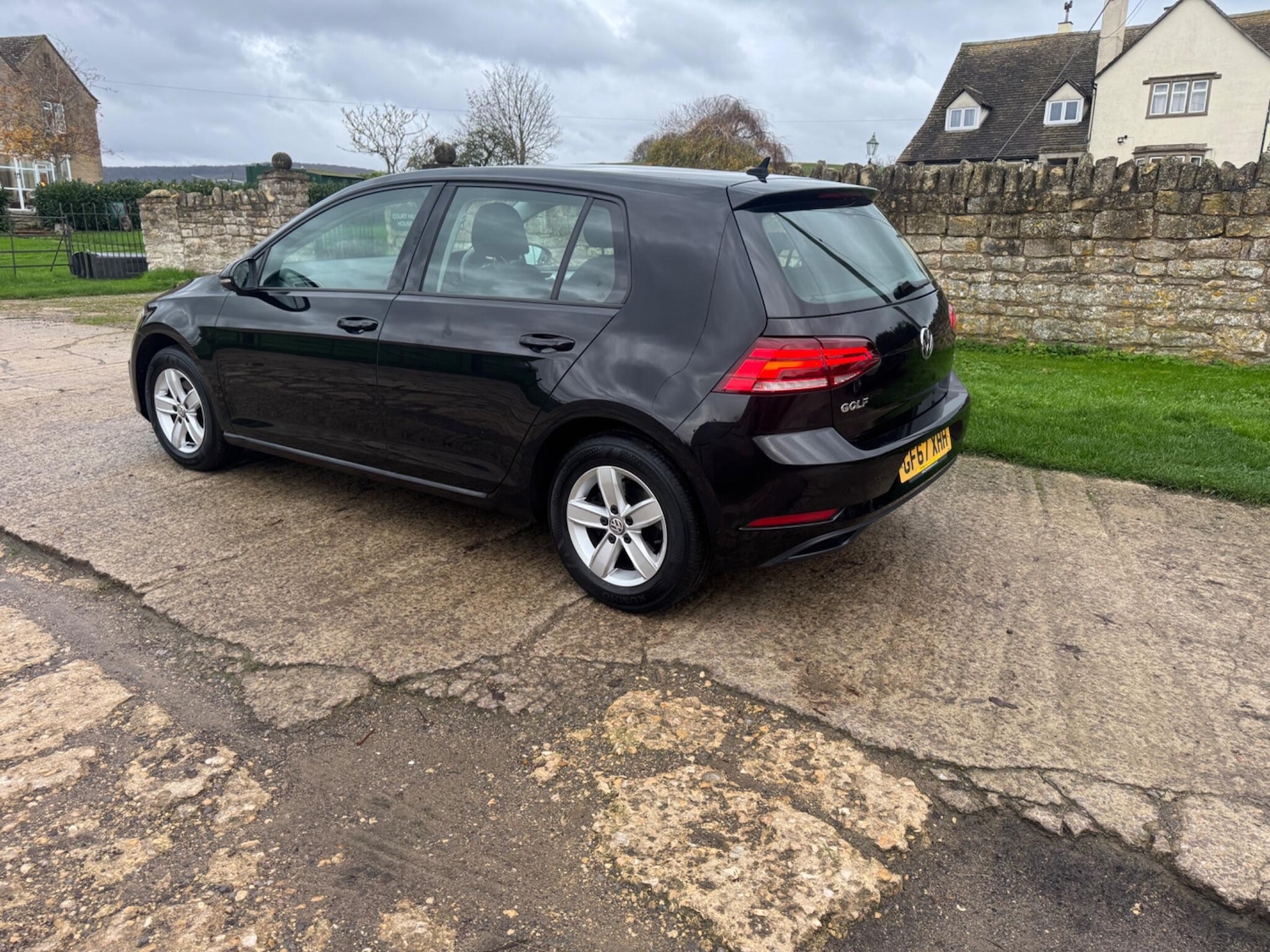 Used Volkswagen Golf for sale - 77807850: Photo 7