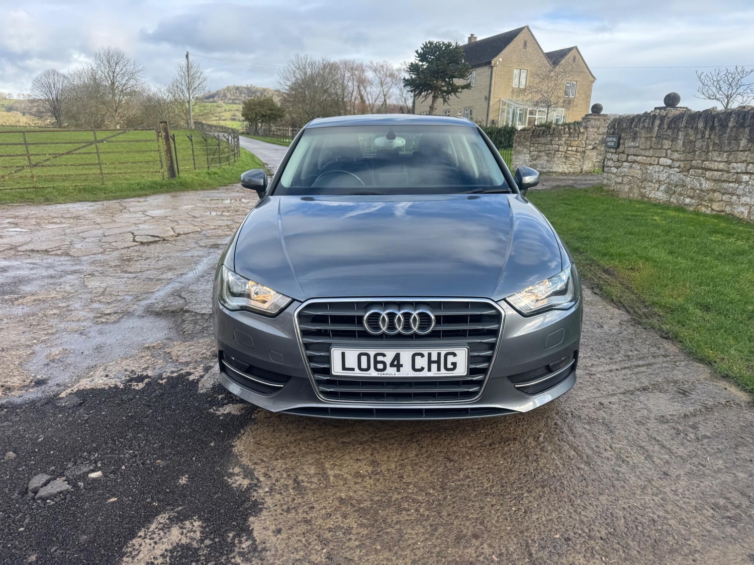 Used Audi A3 for sale - 77808246: Photo 2