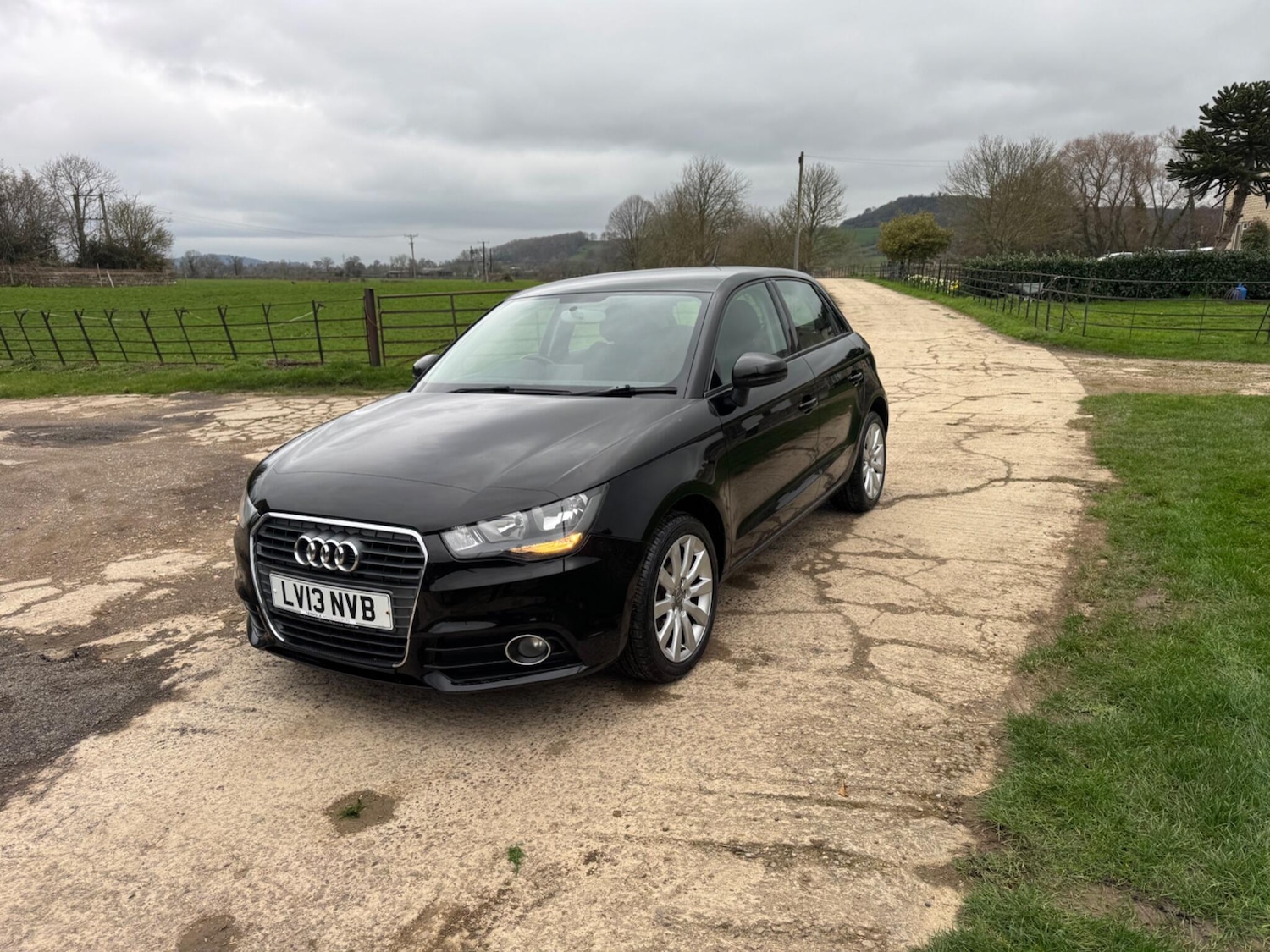 Used Audi A1 for sale - 77807701: Photo 3