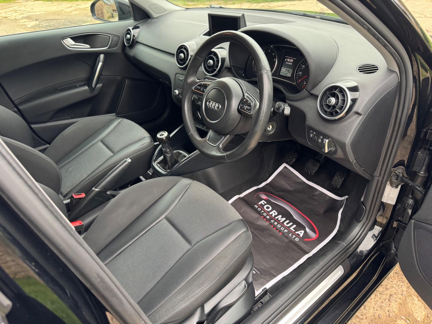 Used Audi A1 for sale - 77807701: Photo 9