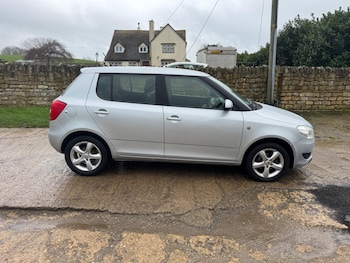 Used Skoda Fabia 2013 for sale - 77807792: Photo