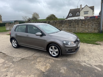 Used Volkswagen Golf 2015 for sale - 78128076: Photo