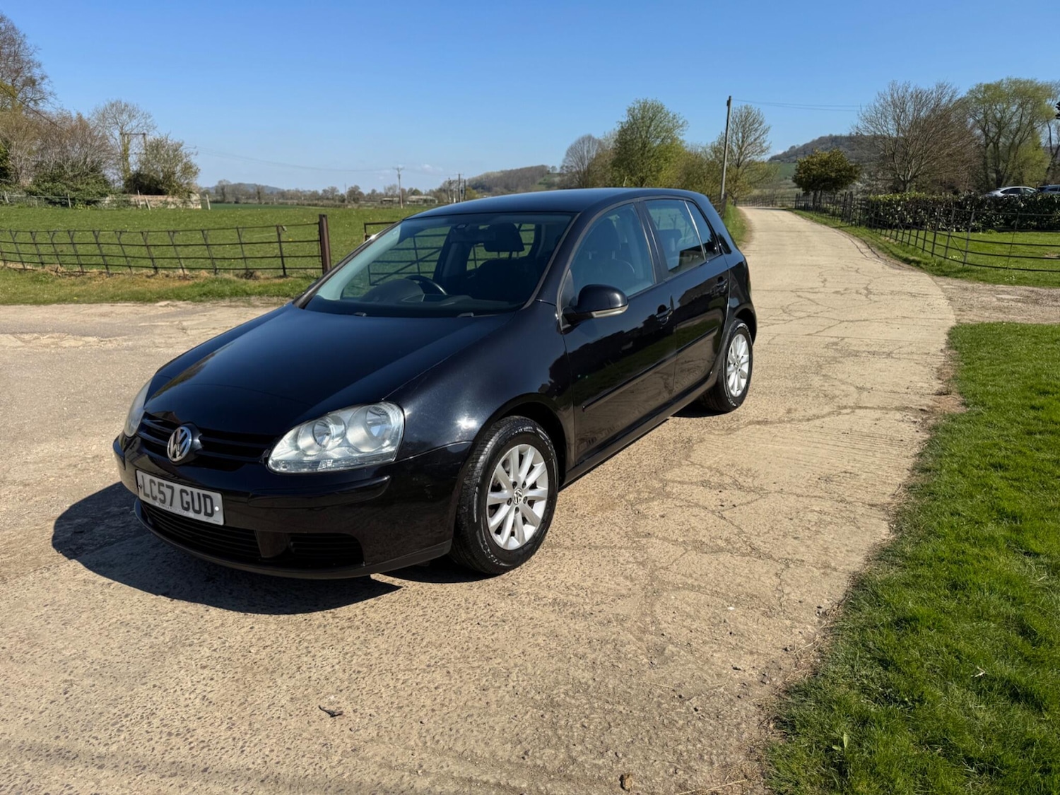 Used Volkswagen Golf for sale - 77808708: Photo 2